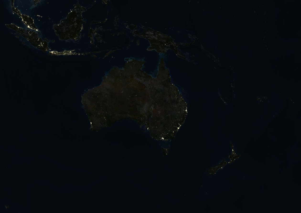 Oceanía de noche, imagen satelital en color verdadero de Unknown