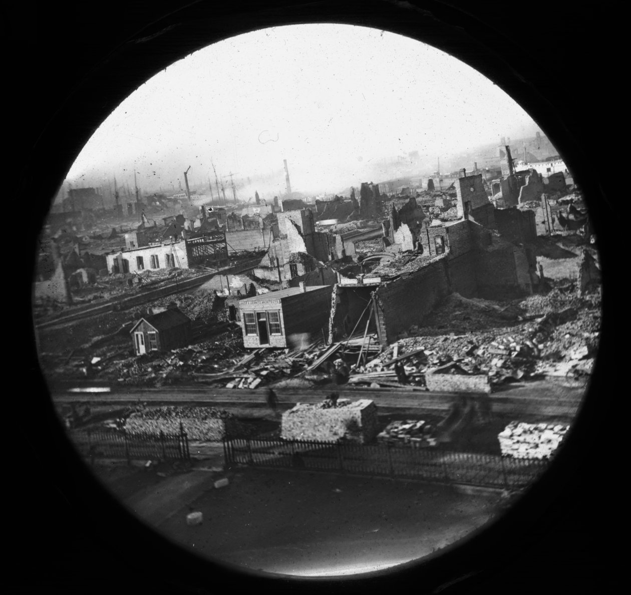 Vista noroeste desde el juzgado después del incendio de Chicago de 1871 de American Photographer