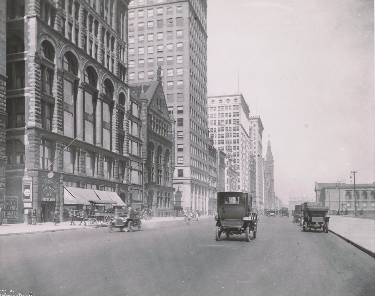 Vista de Michigan Avenue, Chicago, al norte desde Congress, 1911 de American Photographer