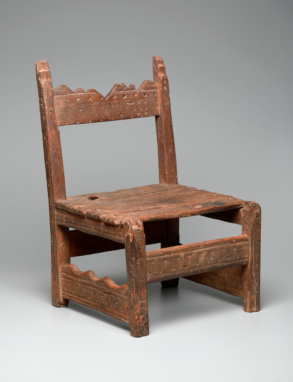Silla Zuni (tsem-pai-yai-nai) de Nuevo México, c.1850 de American School