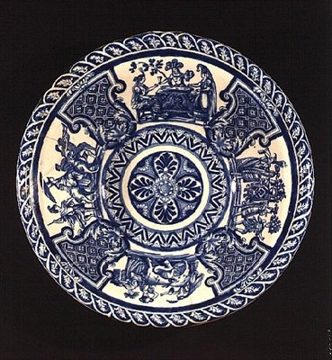 Cazuela de Delft, hecha para María II (1662-94) después de su ascensión en 1688 de Dutch School