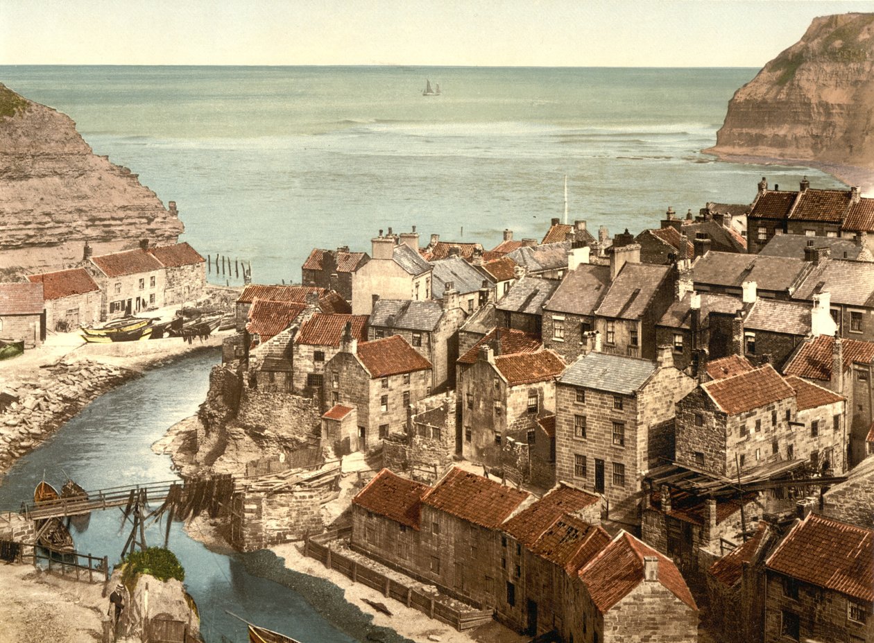 Pueblo de Staithes cerca de Whitby, Yorkshire, pub. c.1890 - 1900 de English Photographer