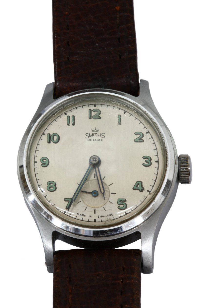 Reloj de pulsera hecho por Smiths Deluxe de English School