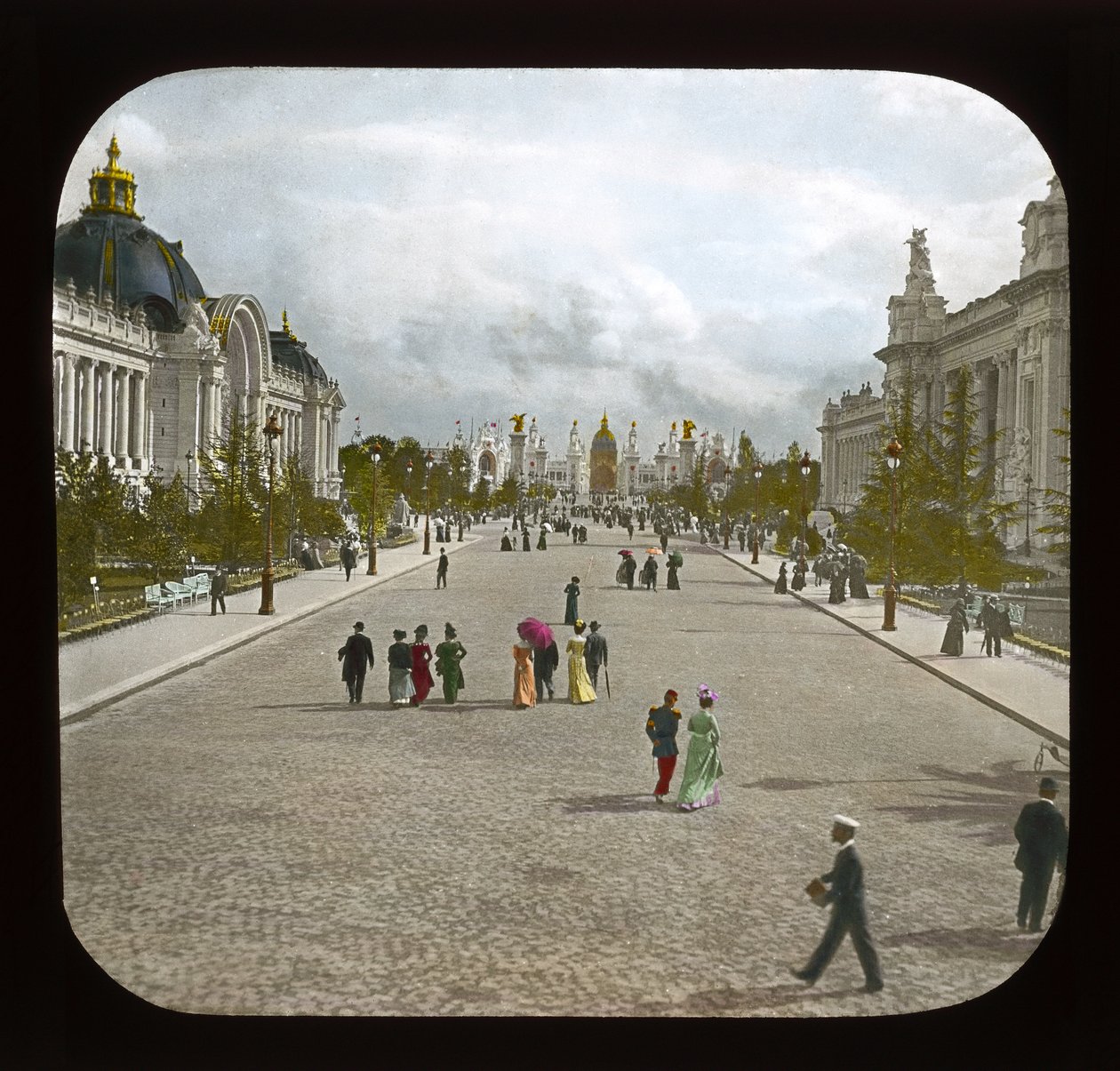 Exposición de París: Avenida Nicolás II, 1900 de French Photographer