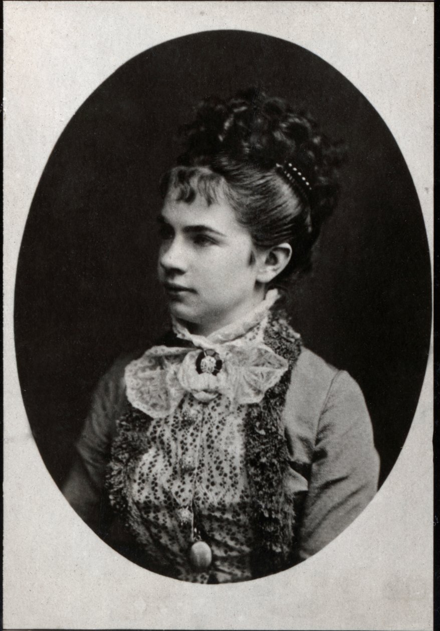 Retrato de la Archiduquesa Gisela de Austria (1856-1932) de French Photographer