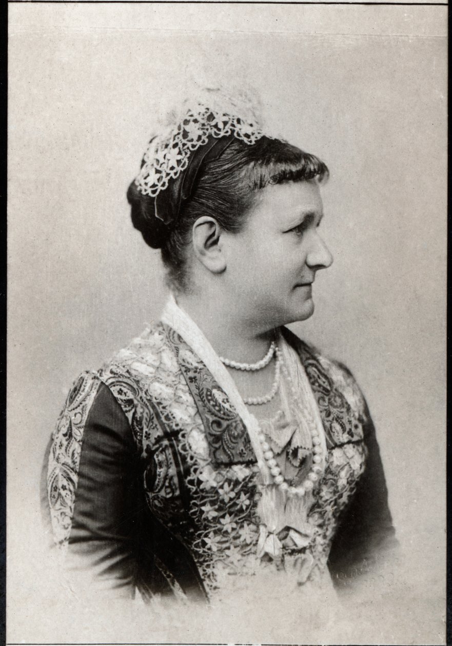 Retrato de Carola de Vasa (1833-1907), Reina de Sajonia de French Photographer
