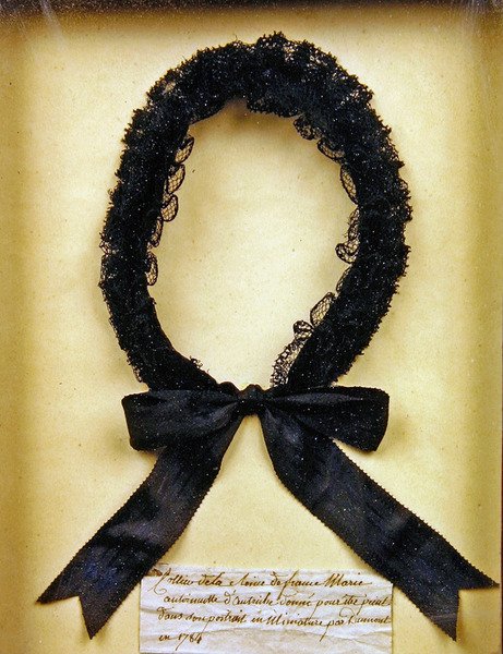 Collar dado a María Antonieta para un retrato pintado por François Dumont en 1784 de French School