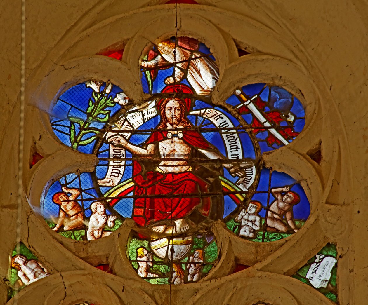 Vidriera que representa a Cristo del Juicio Final de French School