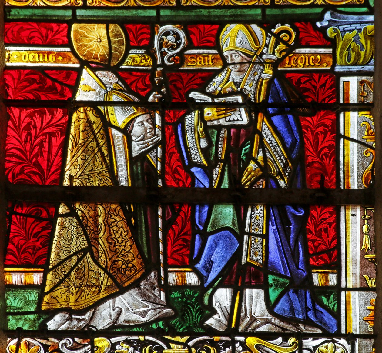 Ventana que representa a San Dionisio y San Leger de French School