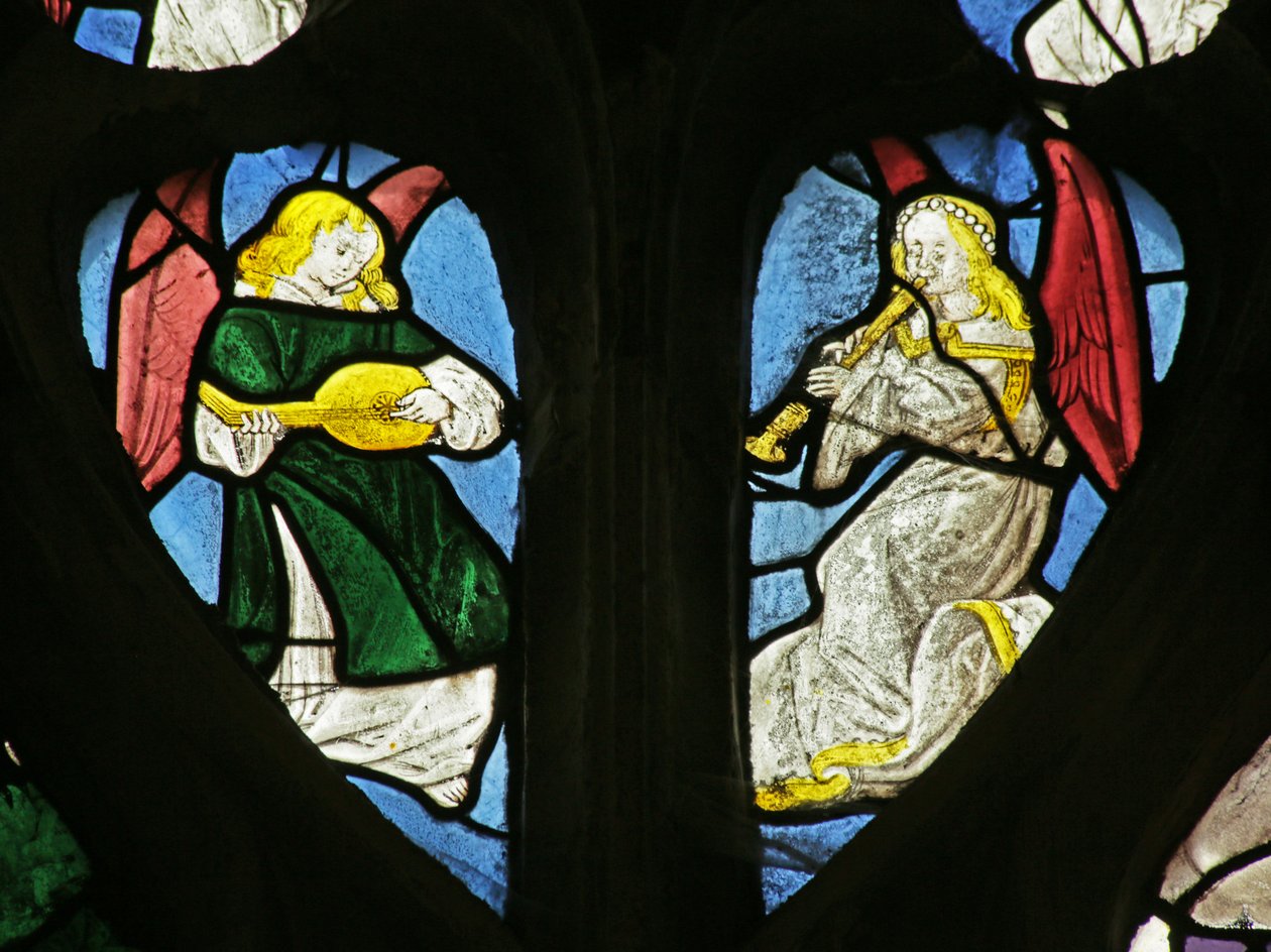 Ventana que representa ángeles musicales con chirimía y laúd, 1505-10 de French School