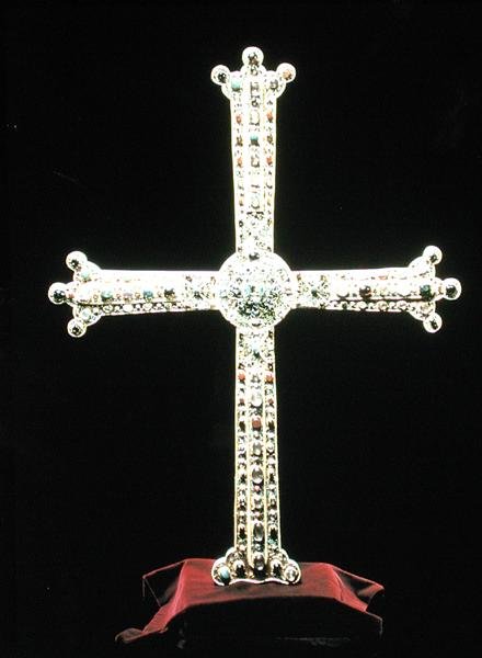Cruz de la Victoria, 908 de Spanish School
