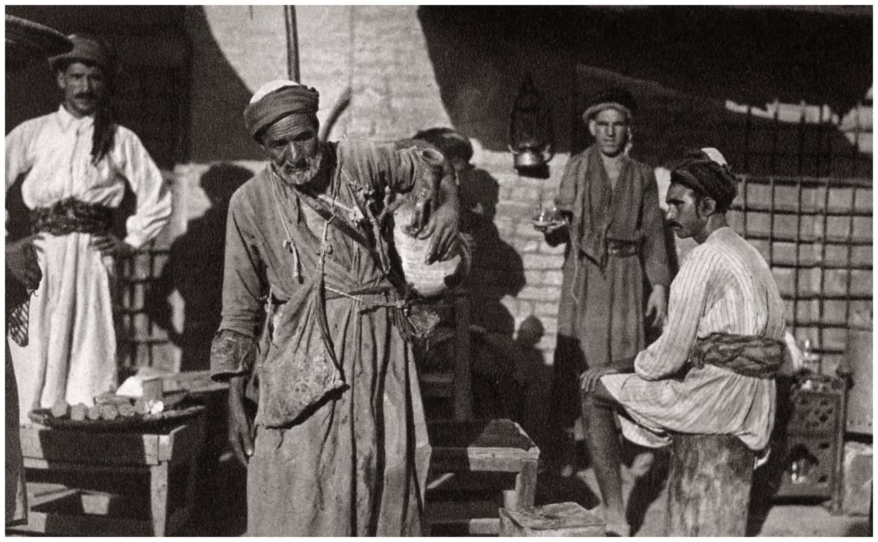 Distribución gratuita de agua potable fría, Irak de A. Kerim