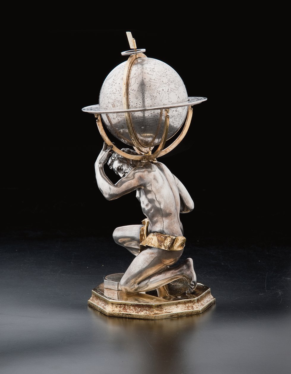 Dos globos terráqueos y celestes excepcionales, sostenidos por Hércules y Atlas, Augsburgo, 1697-99 de Abraham Drentwett