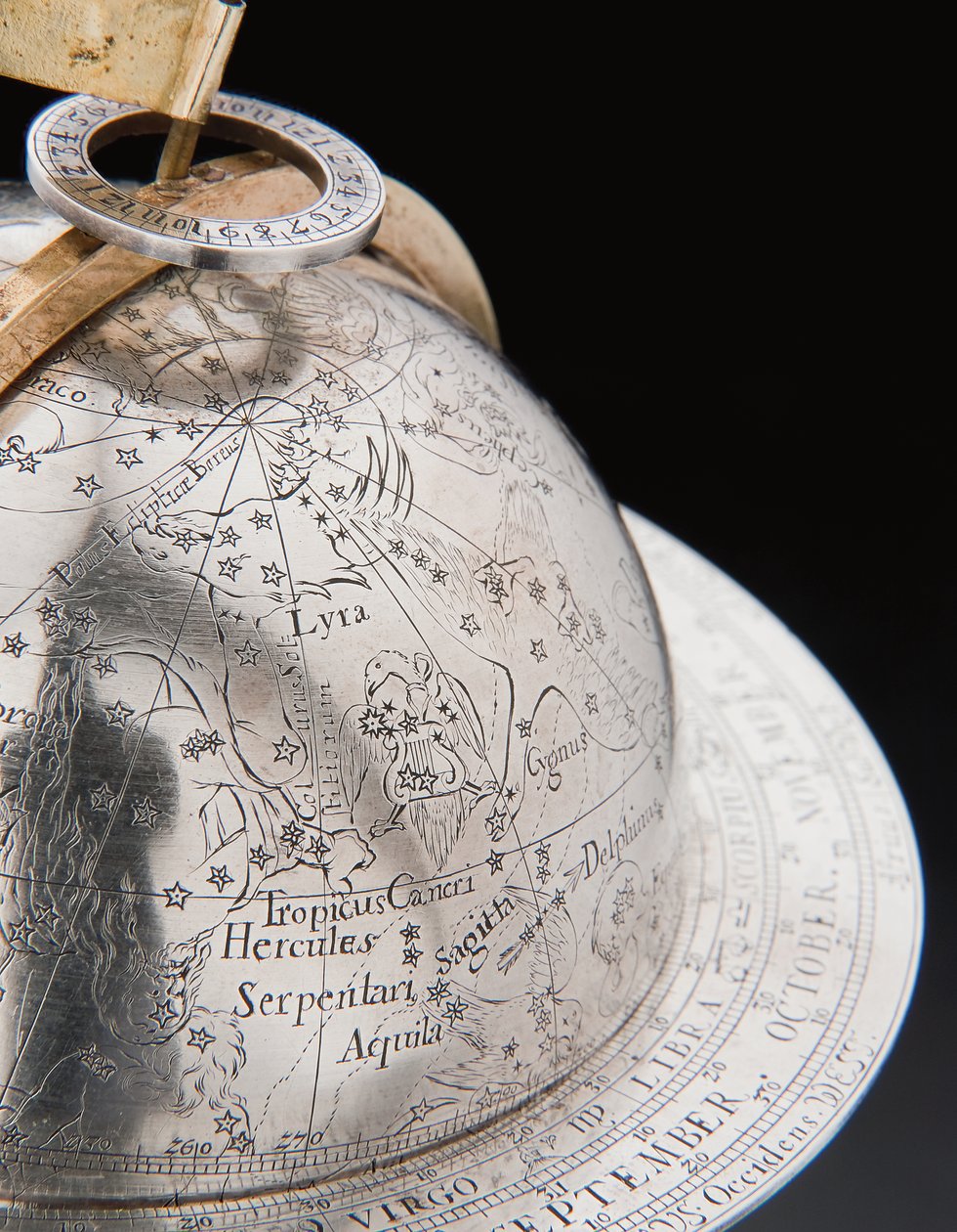 Dos globos terráqueos y celestes excepcionales, sostenidos por Hércules y Atlas, Augsburgo de Abraham Drentwett