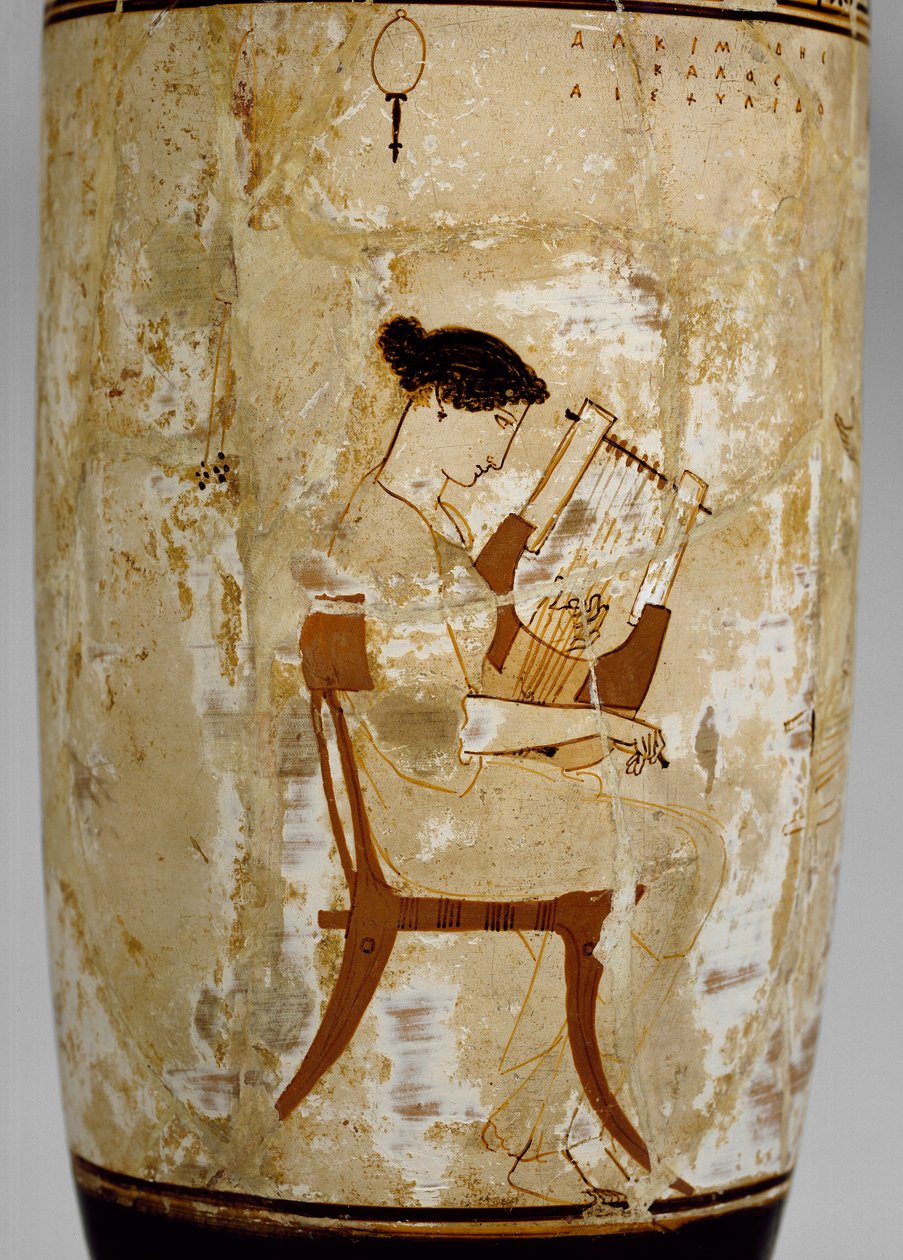 Lekythos de fondo blanco ático con imagen de mujeres músicas de Achilles Painter