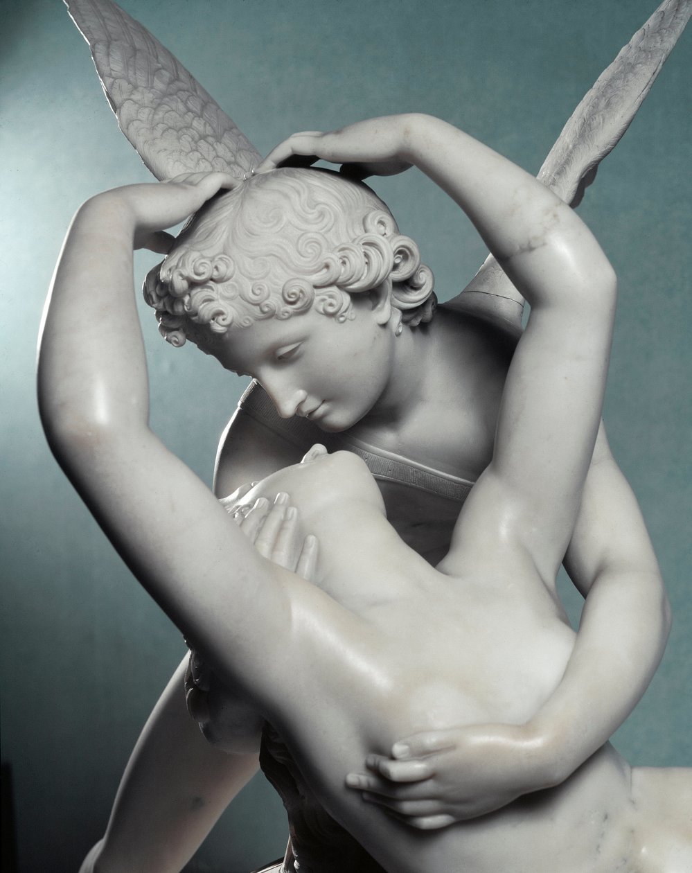 Amor y Psique (detalle). Escultura de mármol de Adamo Tadolini, basada en la obra de Antonio Canova de Adamo Tadolini