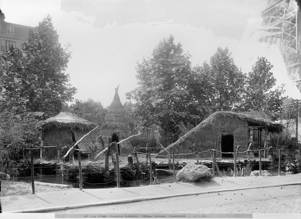 Pueblo junto al lago en la Exposición Universal de 1889 en París, arquitecto Charles Garnier (1825-98) de Adolphe Giraudon