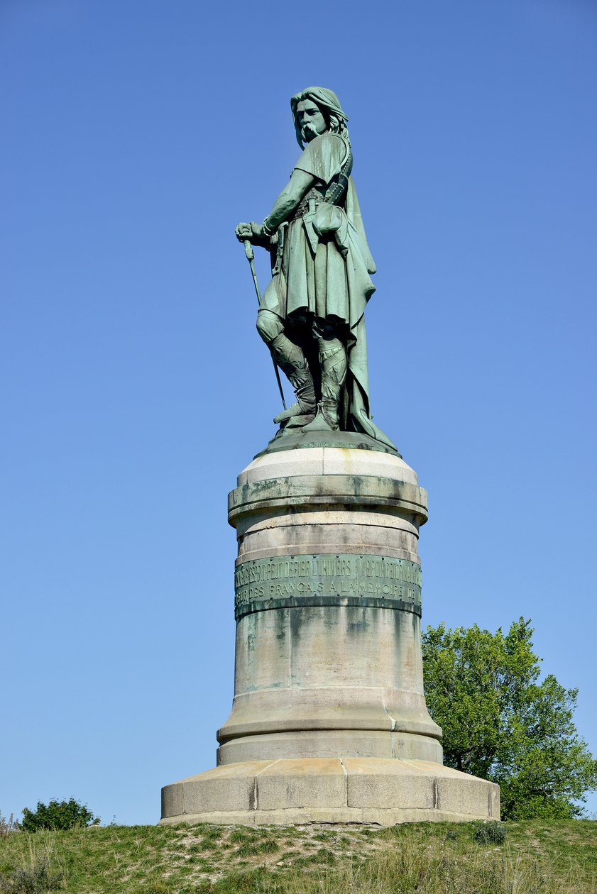 Estatua colosal de Vercingétorix (72-46 a.C.), líder galo - Escultura de Millet Aime (1819-1891) 6.60 m de altura erigida en 1865 en la parte occidental de Mont Auxois (base de 7 m de altura por Viollet Le Duc) Alise Sainte Reine 1865 de Aime Millet