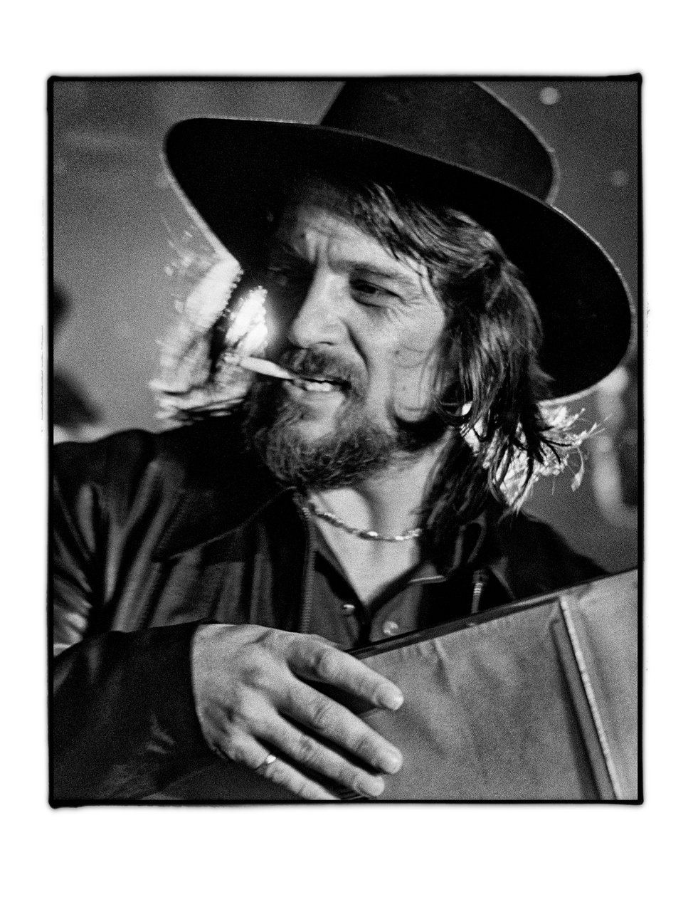 Waylon Jennings - Nashville Palace, Nashville, Tennessee - octubre de 1977 (foto) de Alan Messer