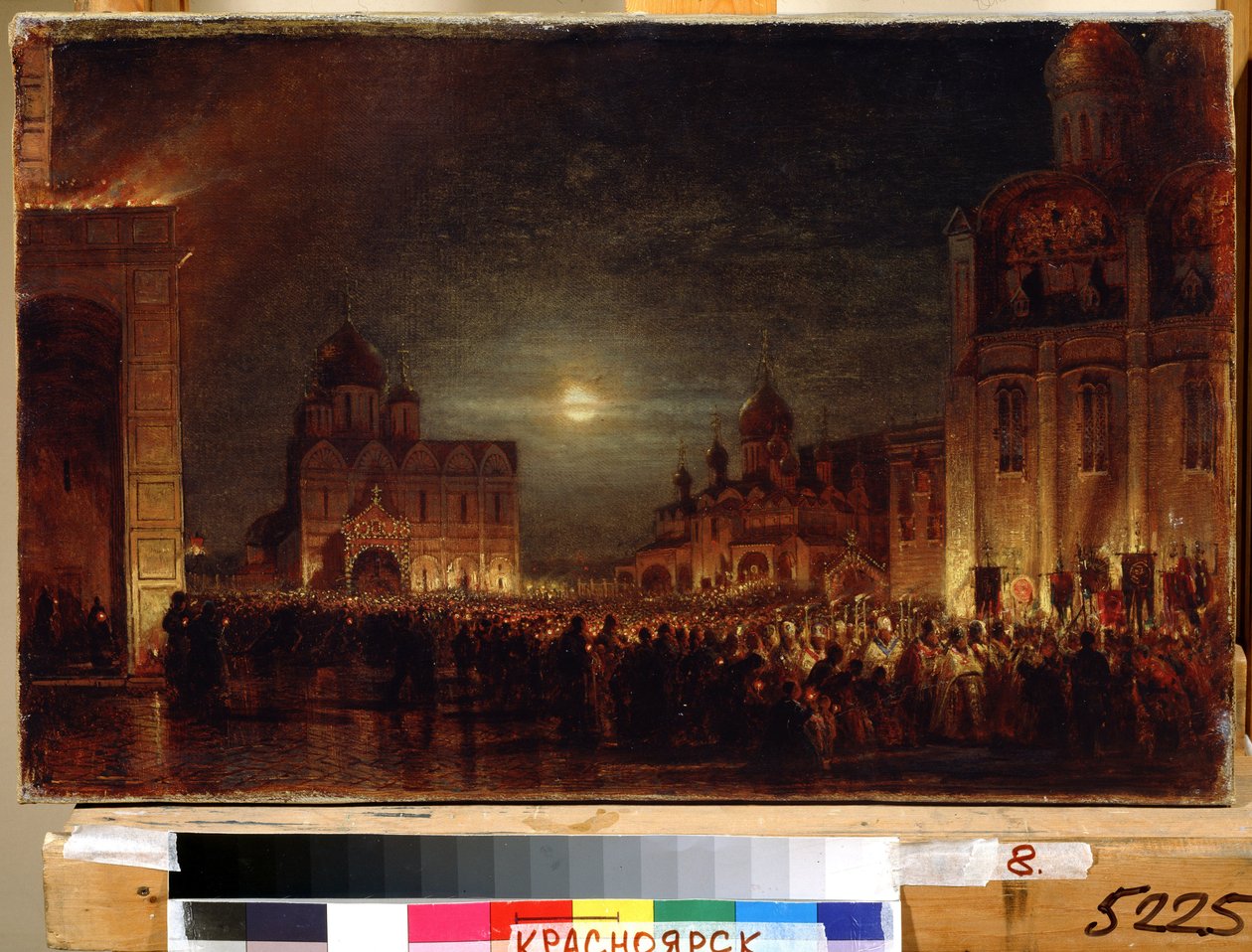 Maitines de Pascua. Reunión al amanecer de la multitud de practicantes, portando velas encendidas, alrededor de los sacerdotes y obispos, para celebrar la fiesta litúrgica, en una plaza enmarcada por iglesias. Pintura de Alexei Petrovich Bog de Aleksei Petrovich Bogolyubov