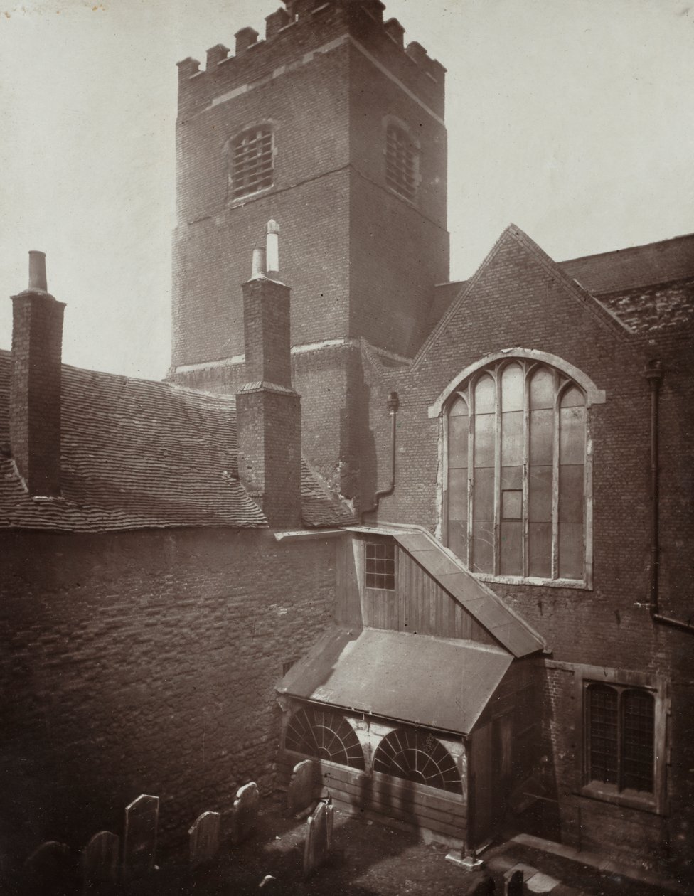St. Bartholomews: The Green Churchyard on the Site of the Old South Transept de Alfred H. Bool