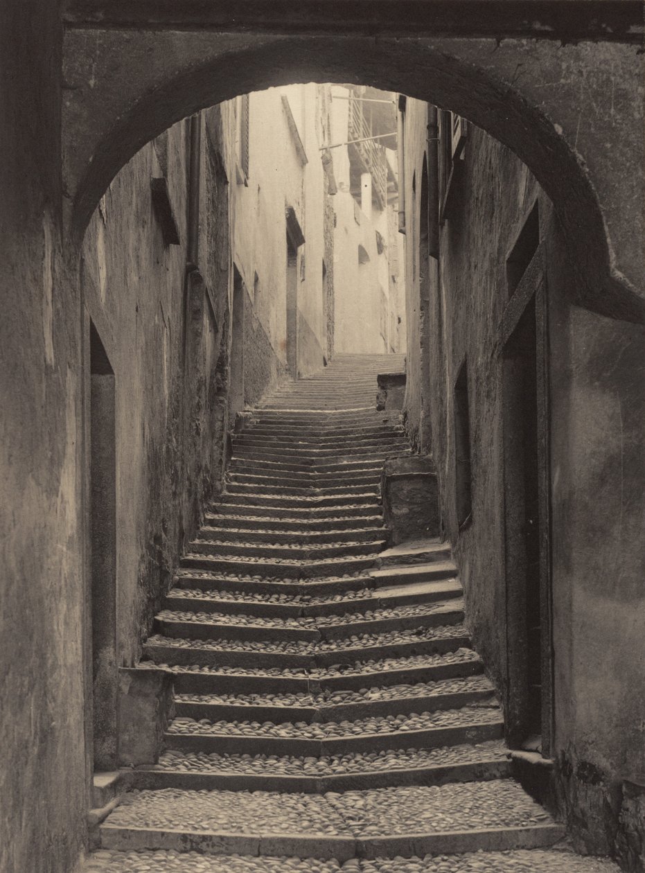 Una calle de Bellagio de Alfred Stieglitz