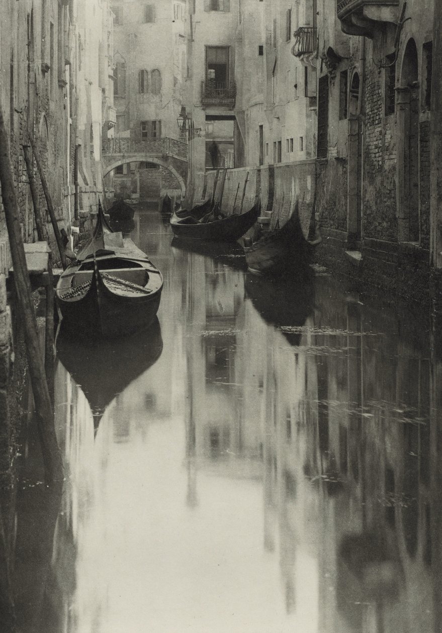 Un canal veneciano de Alfred Stieglitz