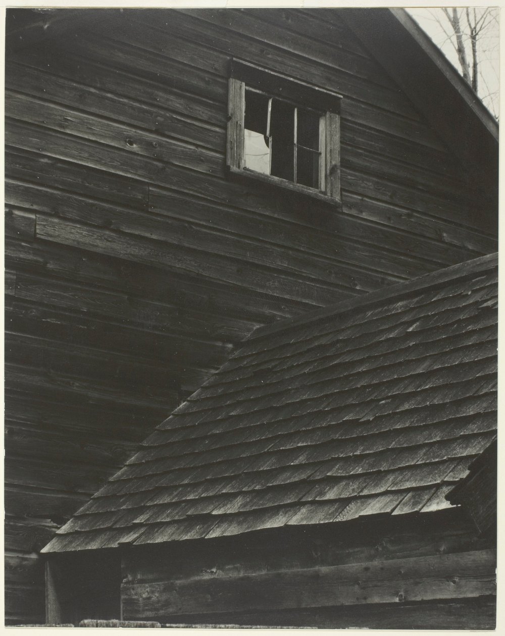 Granero—Lago George de Alfred Stieglitz