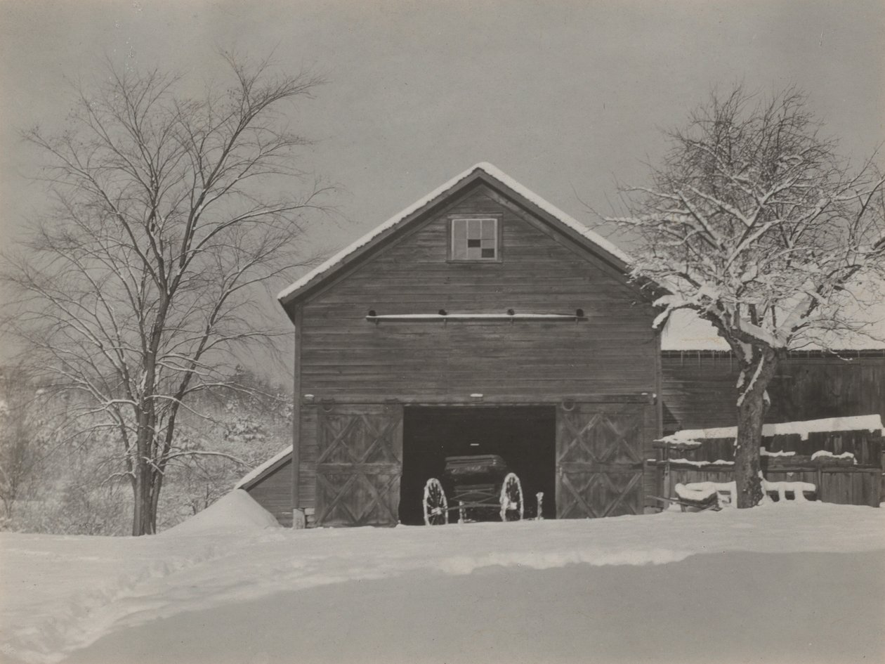 Granero y nieve de Alfred Stieglitz