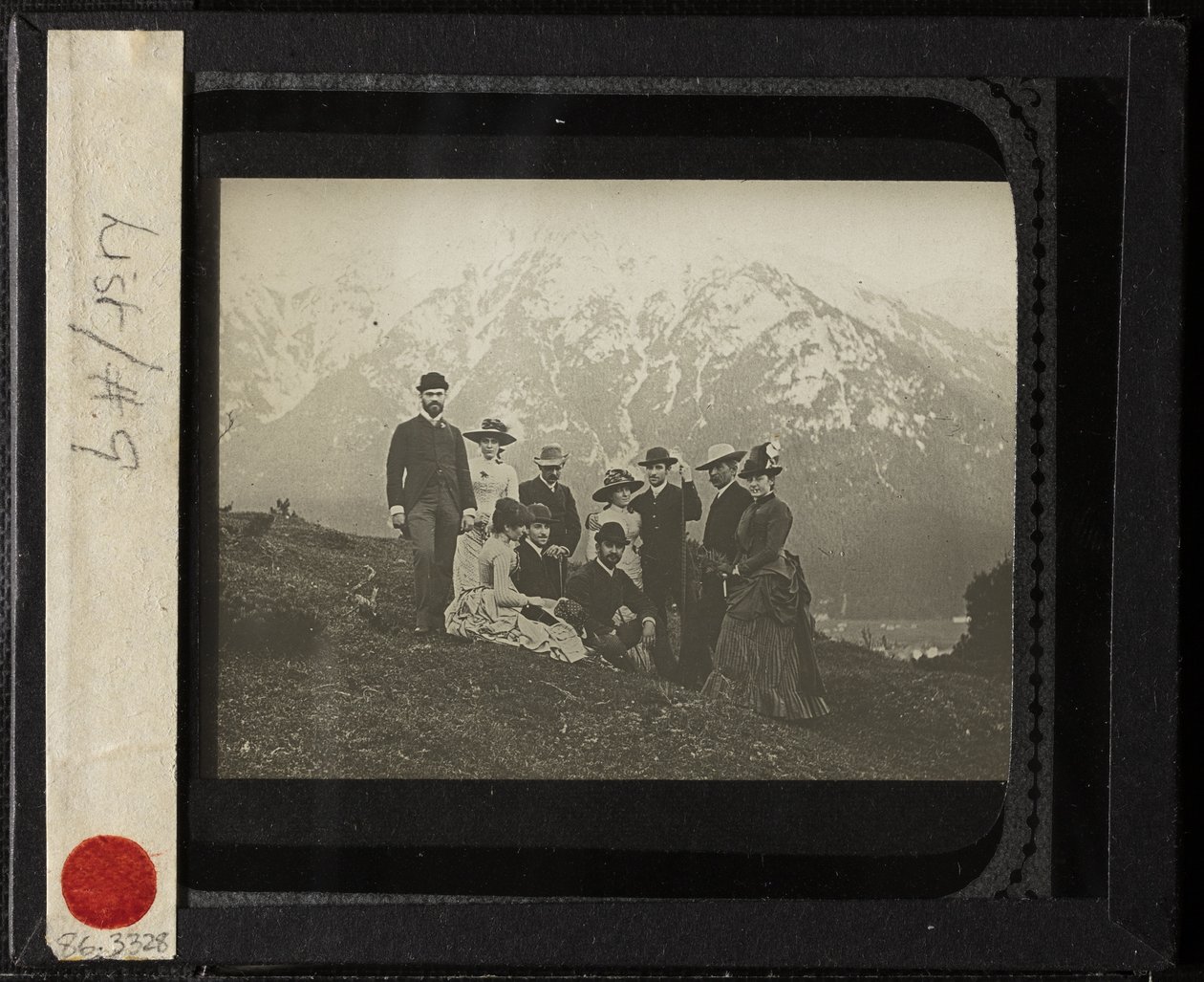 Familia y amigos en Mittenwalk de Alfred Stieglitz