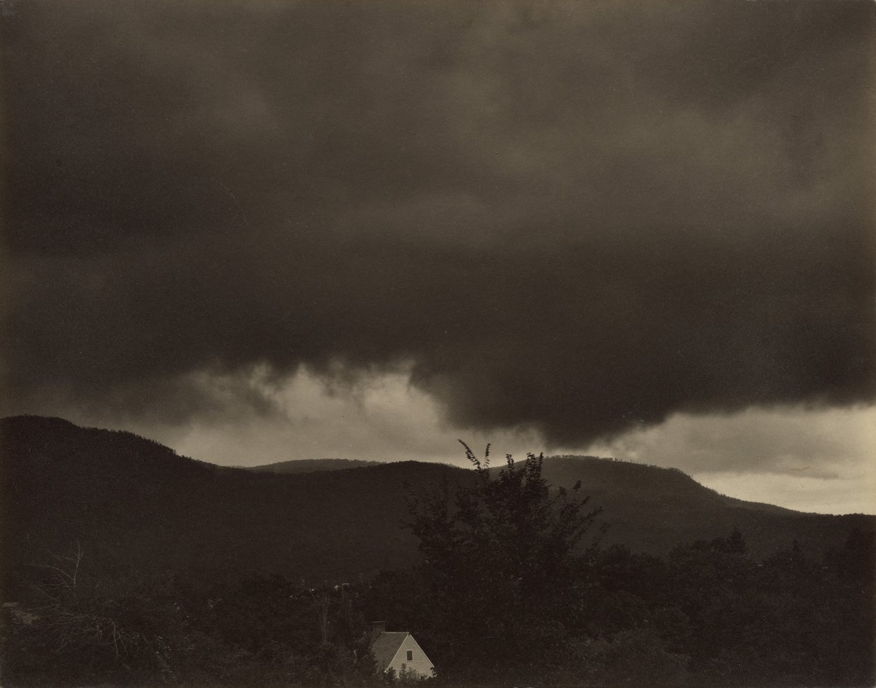 [Música: Una secuencia de diez fotografías de nubes, n.º 1] de Alfred Stieglitz