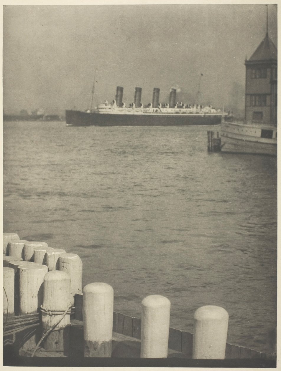 Hacia el exterior, El Mauretania, 1910 de Alfred Stieglitz