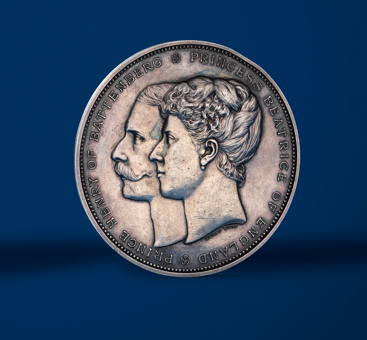Medalla conmemorativa del matrimonio de la Princesa Beatriz y el Príncipe Enrique de Battenberg, 1885 (plata) de Alfred and Wyon, Joseph Shephard Wyon