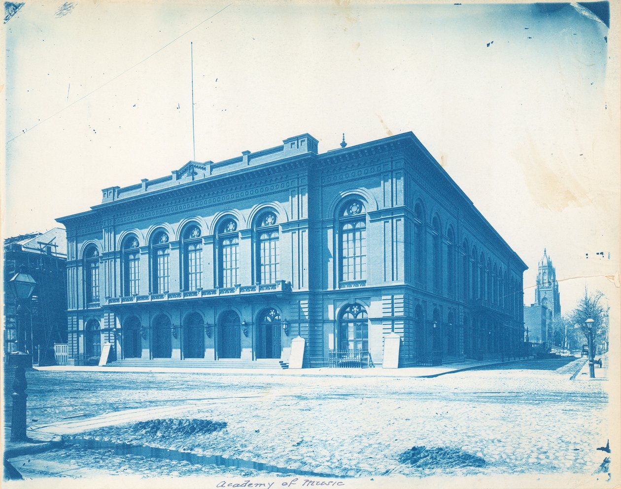 Academia de Música, Broad y Locust Streets, Filadelfia, PA, c.1865 de American Photographer