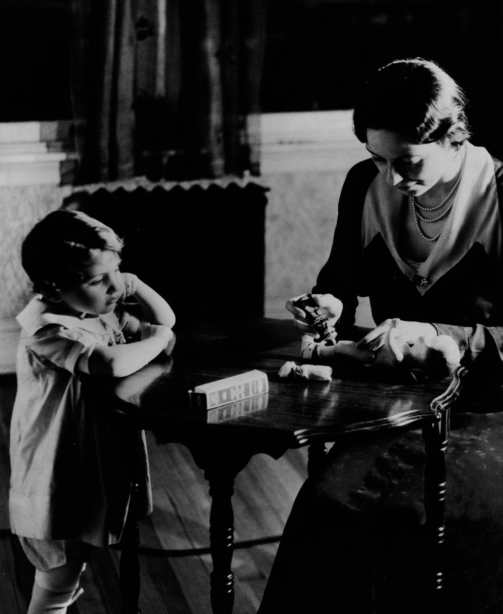 Anuncio de Duco Cement, c.1930-40 de American Photographer