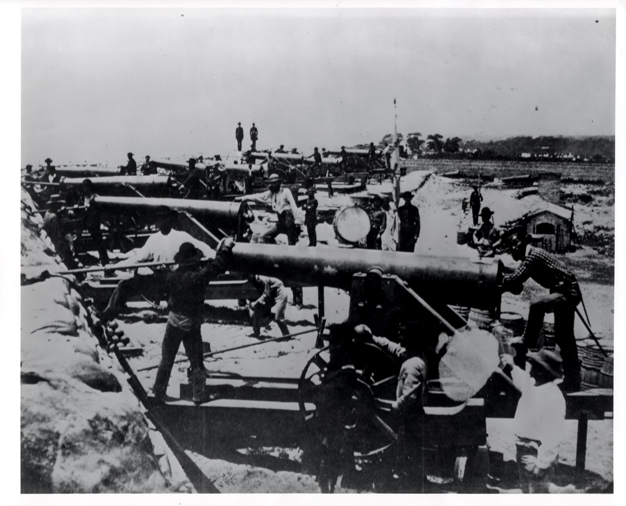 Batería de agua confederada en la entrada de Warrington a la Bahía de Pensacola, Florida, febrero de 1861 de American Photographer