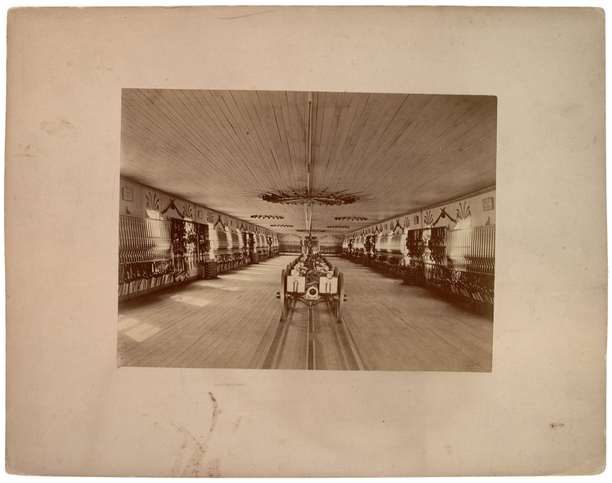 Interior de Armward, c.1870 de American Photographer