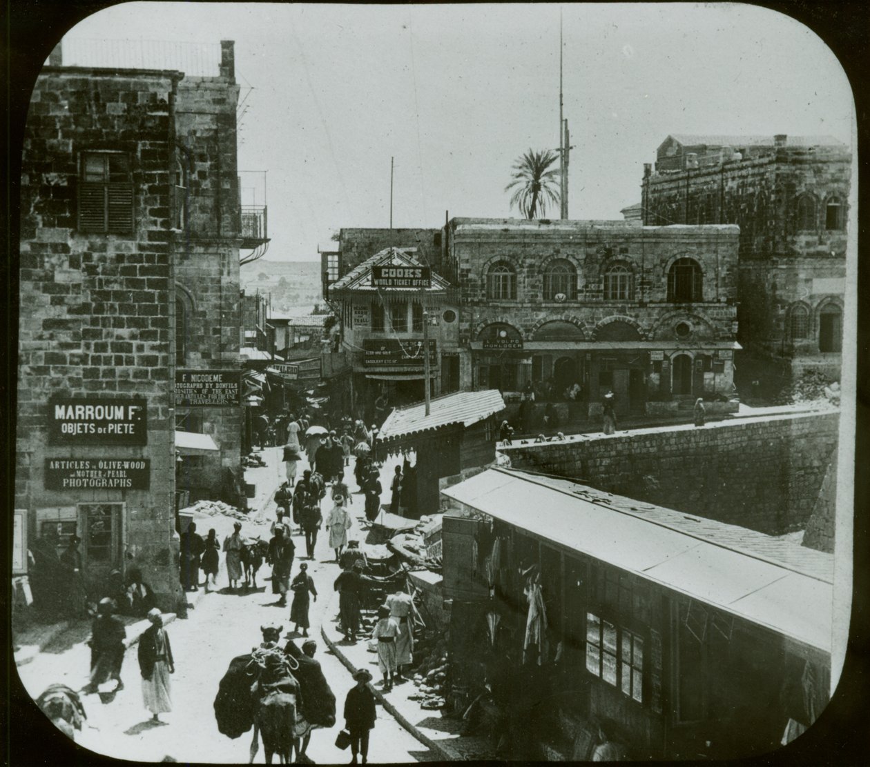 Jerusalén, Dentro de la Puerta de Jaffa, c.1880 de American Photographer