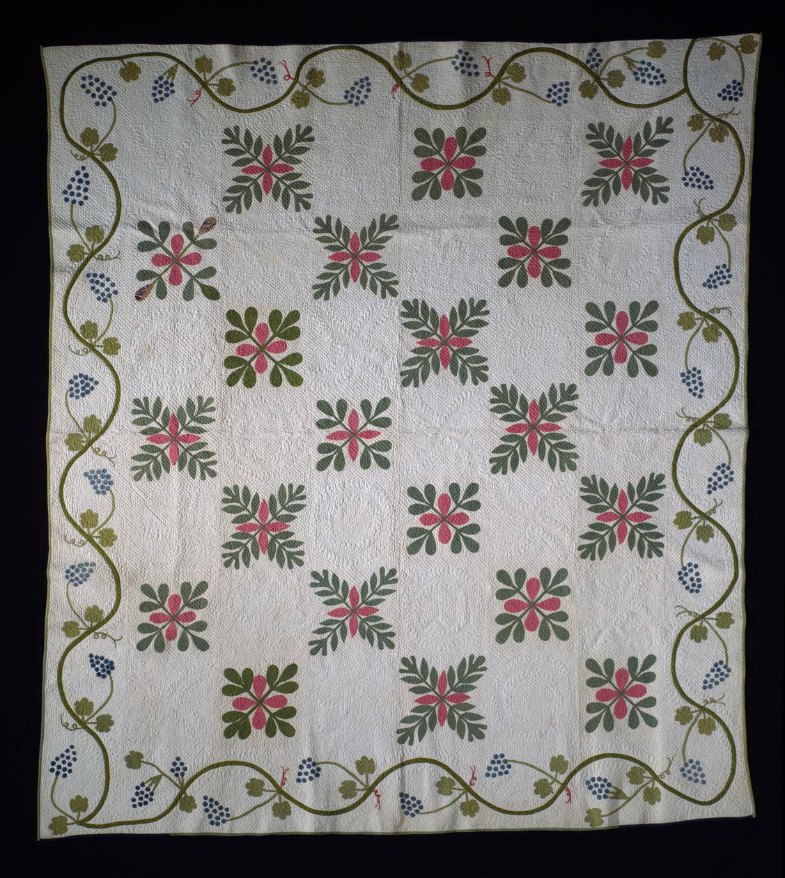 Colcha de aplicación superficial, c.1850-70 de American School