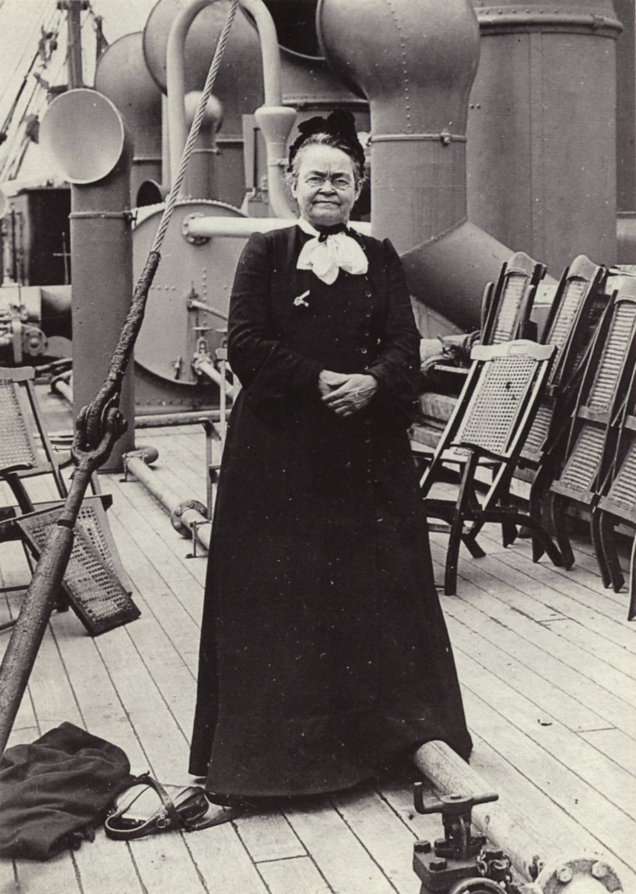 Carrie Nation (1846-1911), luchadora radical estadounidense contra el alcoholismo, hacia 1905 (fotografía en blanco y negro). de American Photographer