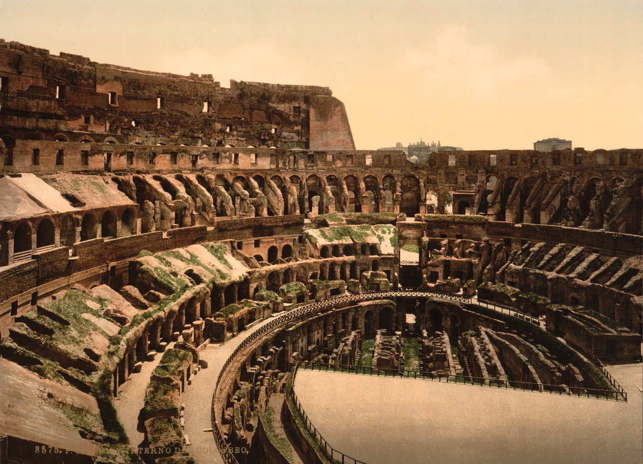 Interior del Coliseo, Roma, c.1890-1900 de American Photographer