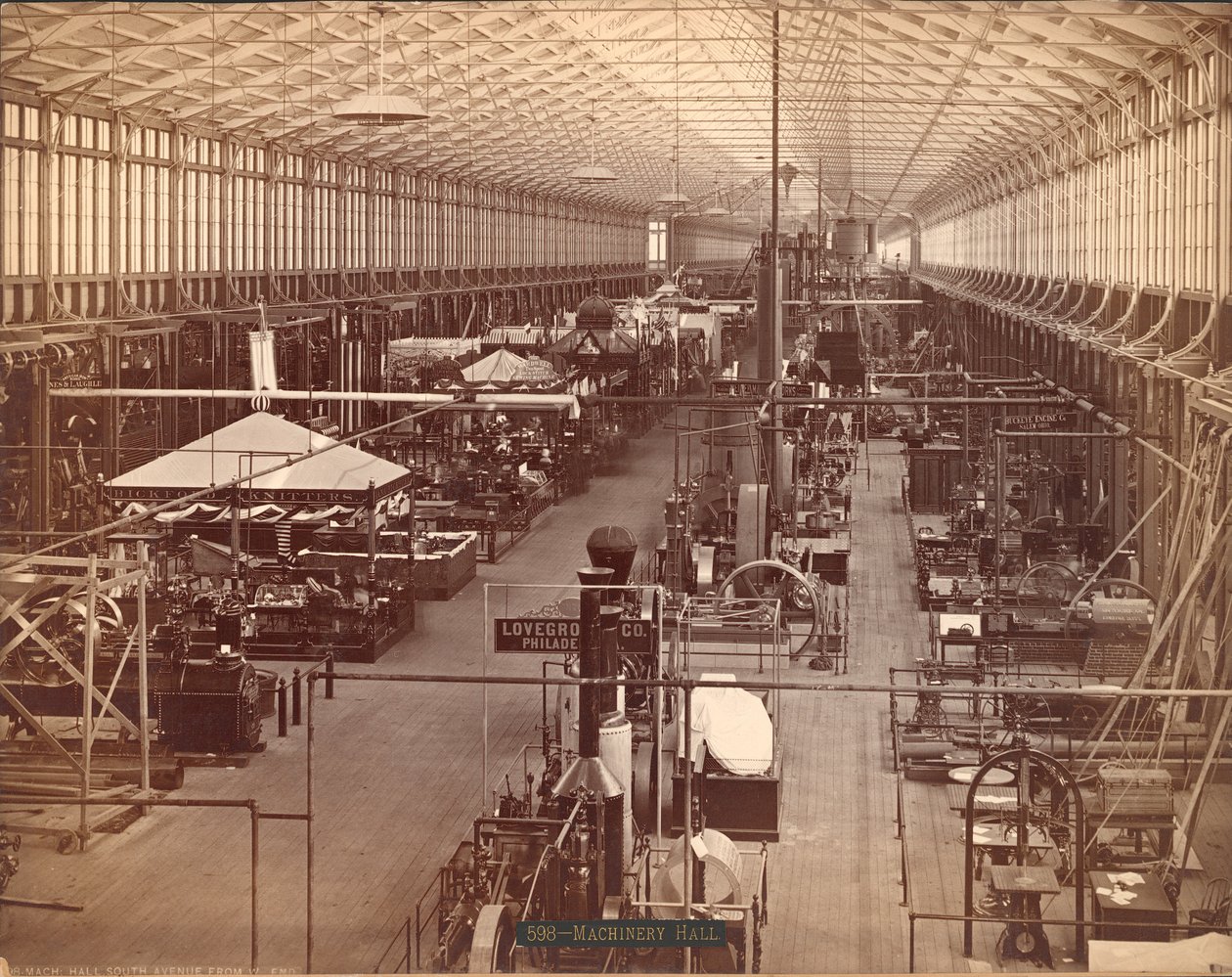Machinery Hall, South Avenue, Exposición Internacional del Centenario de Filadelfia, 1876 de American Photographer