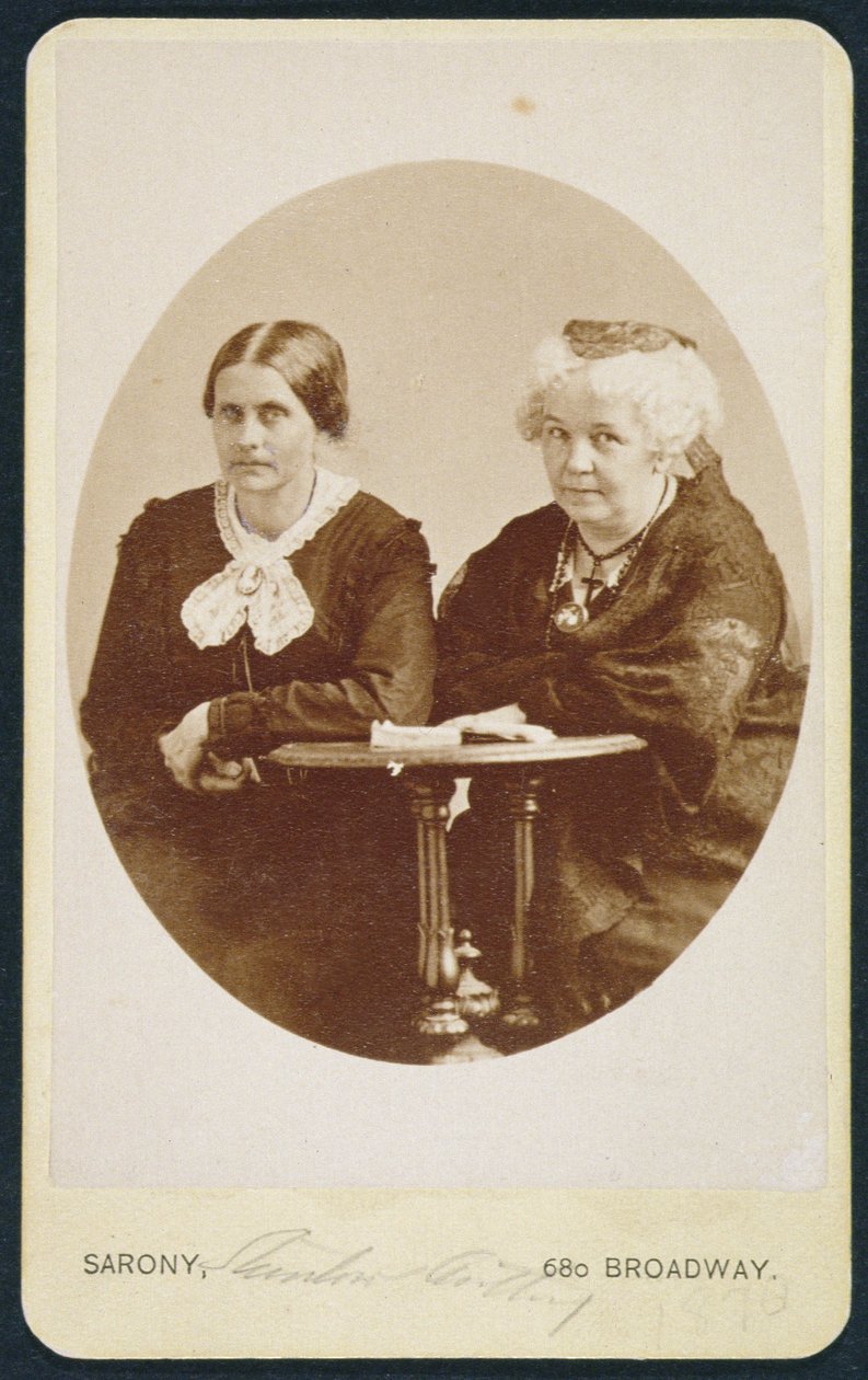 Retrato de Elizabeth Cady Stanton (1815-1902) y Susan B. Anthony (1820-1906), c.1880 de American Photographer