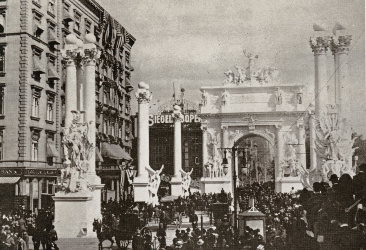 El Arco de Dewey frente al Hotel de la Quinta Avenida en la calle 23, Ciudad de Nueva York, celebrando la victoria sobre España, 1899 de American Photographer
