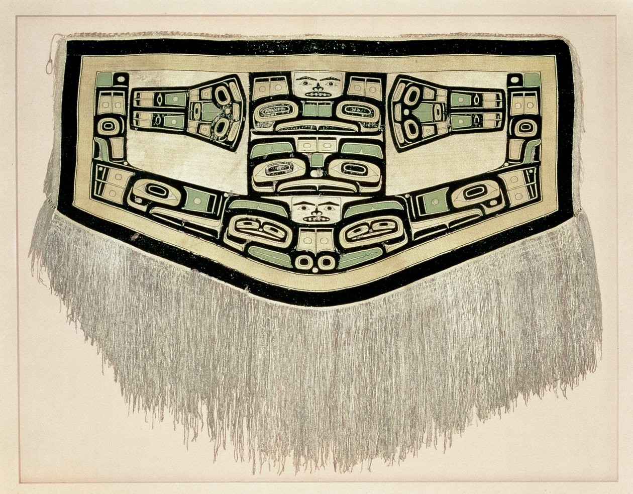 Manta Chilkat, antes de 1832 (lana de cabra montés y corteza de cedro amarillo) de American School