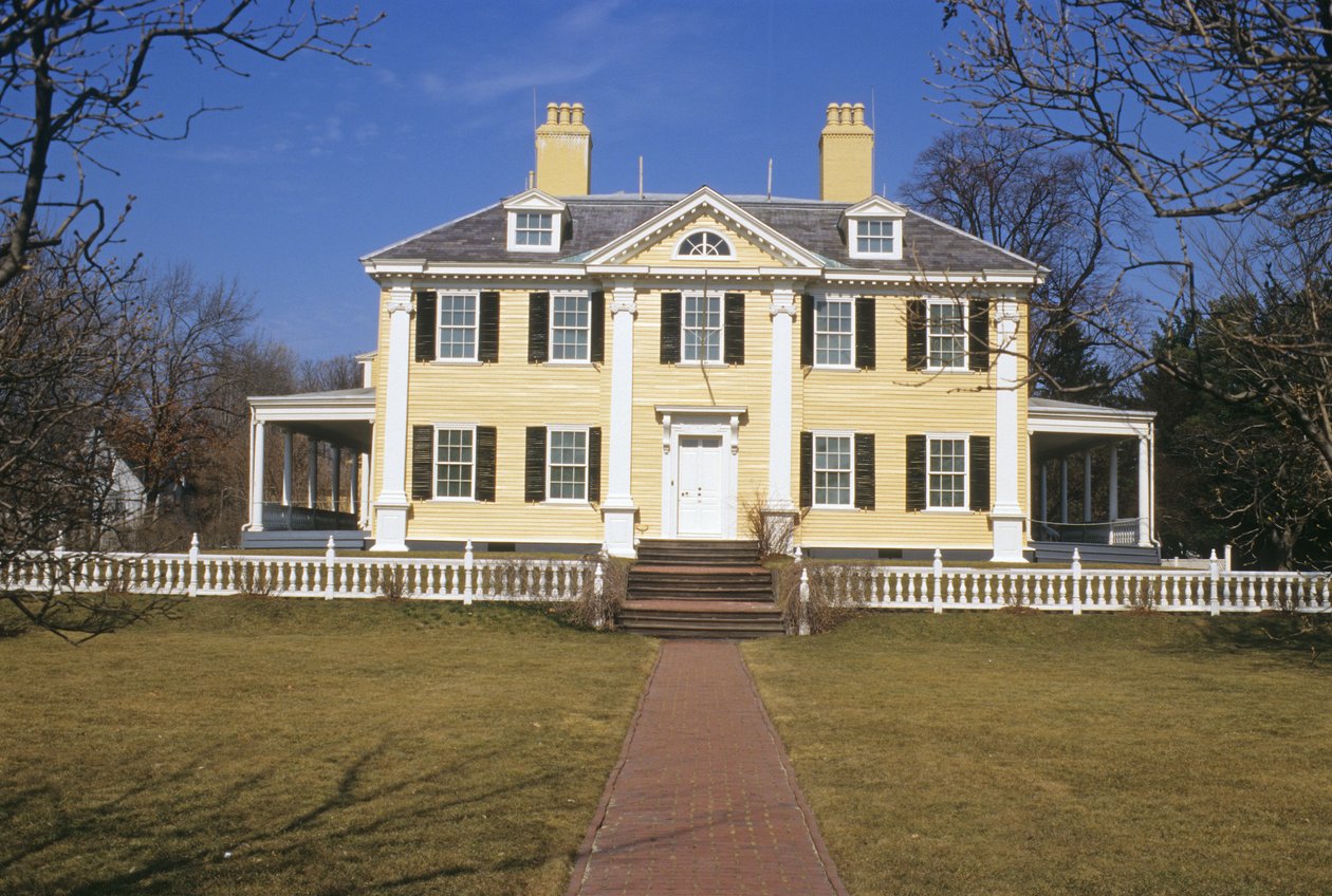 Sitio Histórico Nacional Longfellow, construido en 1759 de American School
