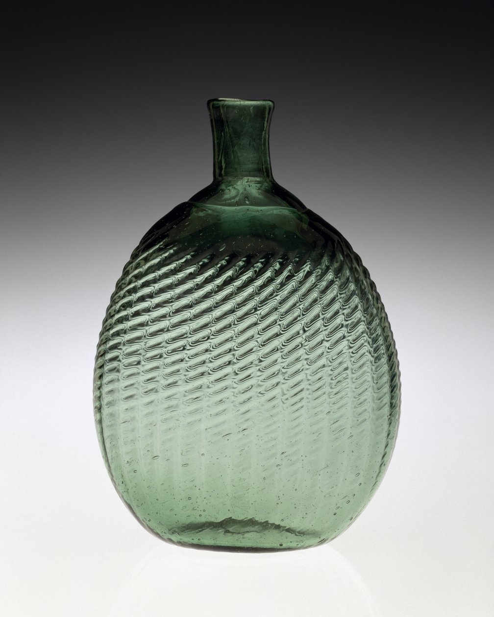 Botella de bolsillo de American School