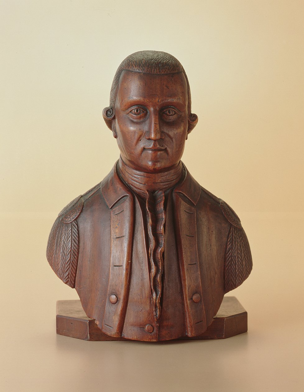 Retrato busto de George Washington (1732-99) c.1810 (madera) de American School