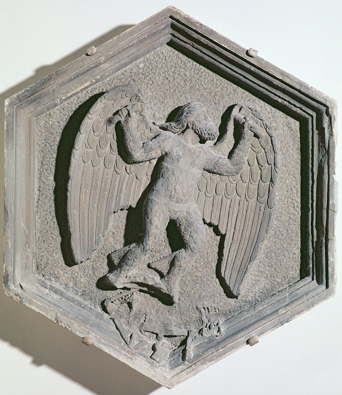 El Arte del Vuelo, Dédalo, relieve decorativo hexagonal de una serie que representa a los practicantes de las Artes y Ciencias, posiblemente basado en diseños de Giotto (c.1266-1337) c.1334-48 de Andrea Pisano