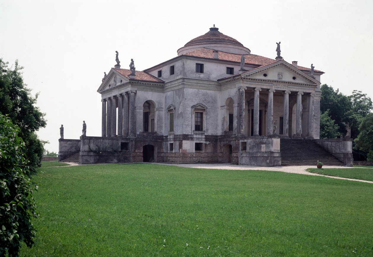 Vista de la villa Almerico-Capra conocida como la Rotonda hecha por el arquitecto italiano Andrea Palladio en 1567-1570 y completada por Vincenzo Scamozzi en 1591, Vicenza, Italia de Andrea and Scamozzi Vincenzo Palladio